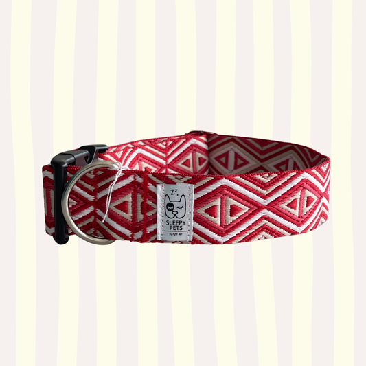 Collar bordado rombos rojos ancho 4cm